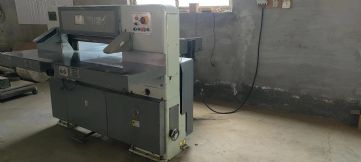 转让8成新920型液压程控切纸机一台