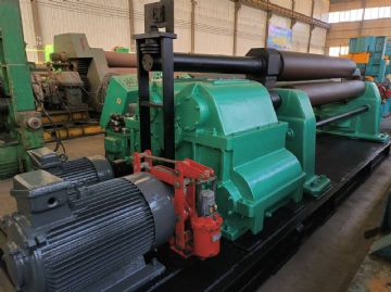 二手长治产25x2500卷板机 带双液压