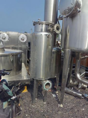 二手双效浓缩蒸发器、1.5吨不锈钢双效蒸