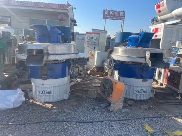 转让宇龙560颗粒机