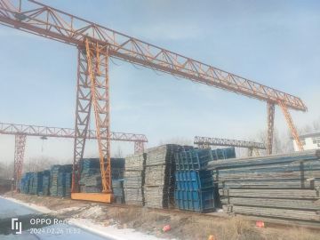 全花架5吨二手龙门吊，跨度28米，两台