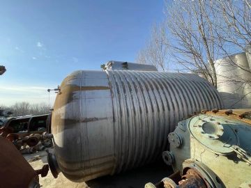 出售58立方不锈钢外盘管反应釜