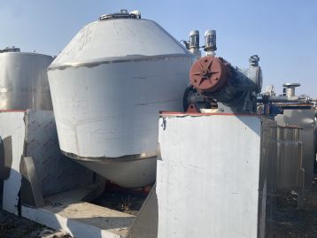 出售一台双锥干燥机一台