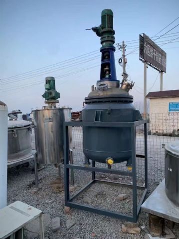 转让一台300升电加热不锈钢反应釜