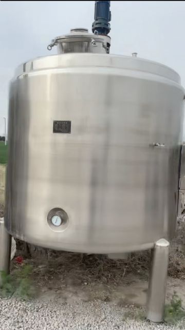 转让9成新二手不锈钢电加热搅拌罐数台！