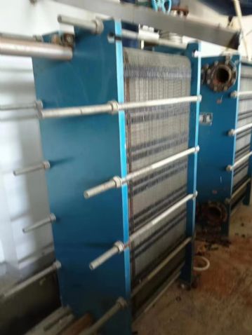 转让9成新二手板式换热器数台！