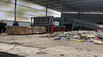 125吨矿泉水瓶打包机二手打包机低价出售