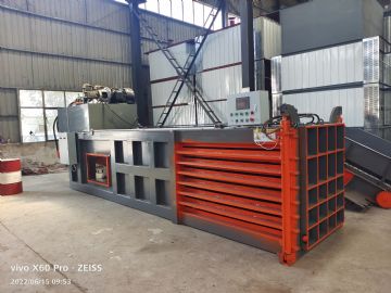 200吨工业垃圾打包机废纸打包机二手价格