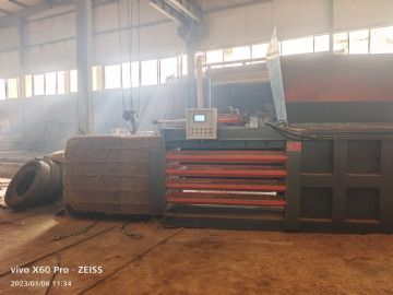 转让二手160吨矿泉水瓶打包机