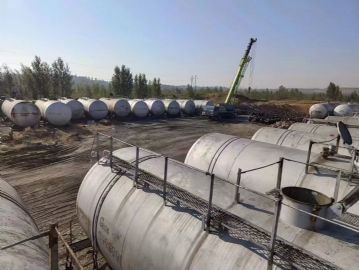 各种火车罐，水泥罐，玻璃钢罐，油罐