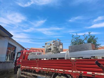 二手拉伸膜真空包装机