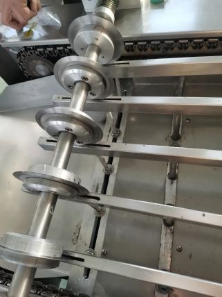 拉伸膜包装机切刀