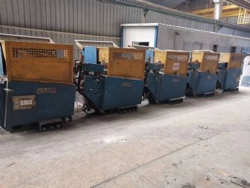 700直进式拉丝机