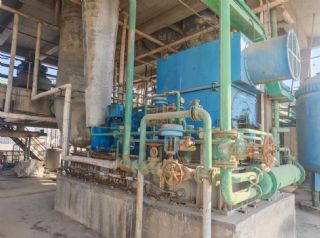 转让九成新蒸发器一台