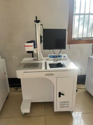 求购一台打标金属材料激光打标机二手500