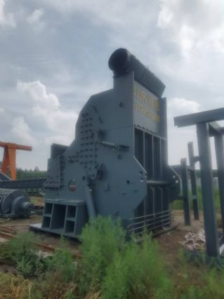 9成新废钢破碎机1台