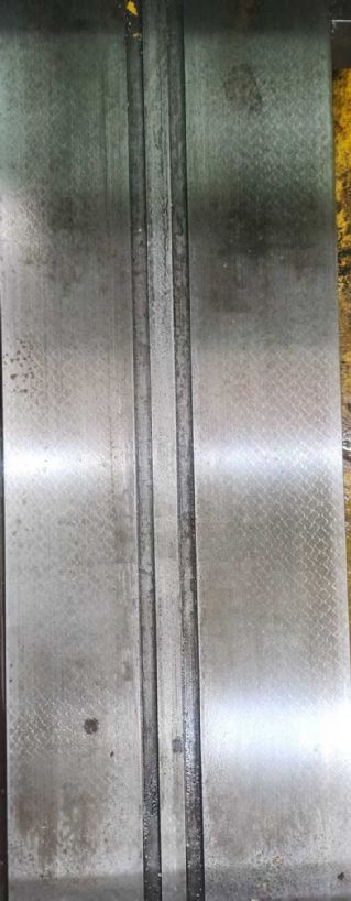 中捷TpⅩ6113镗床，安装少用，道轨满